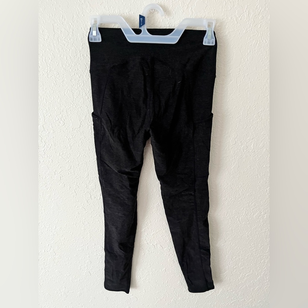 Kirkland leggings size s